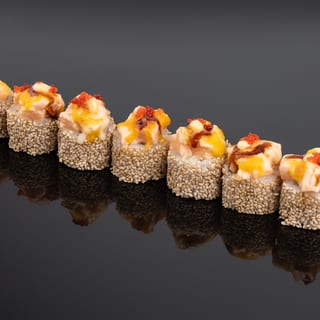 Osaka Hot Maki (Salmon)