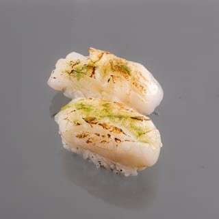 Hotate Nigiri